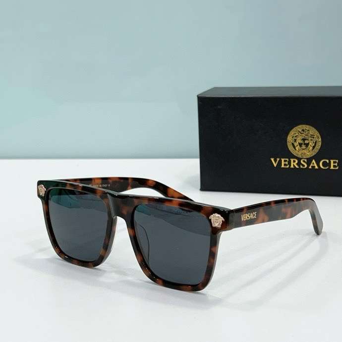 Picture of Versace Sunglasses _SKUfw55480227fw